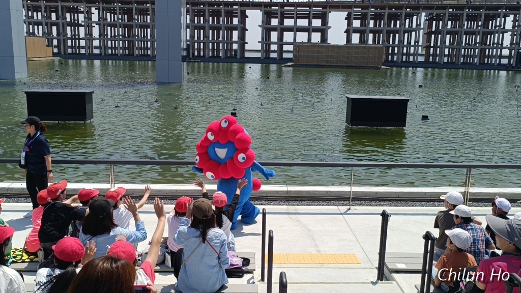 進歩の広場