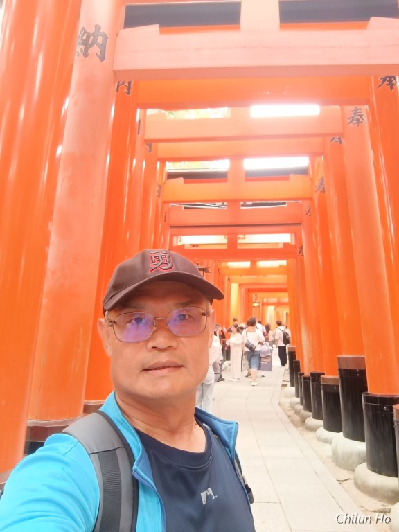 稲荷山　復元記念之碑