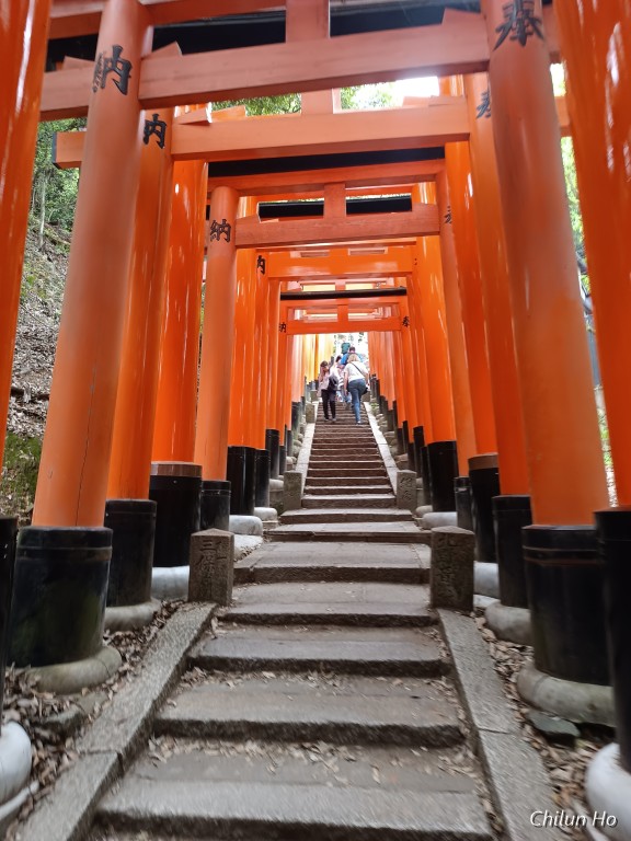 稲荷山トンネル