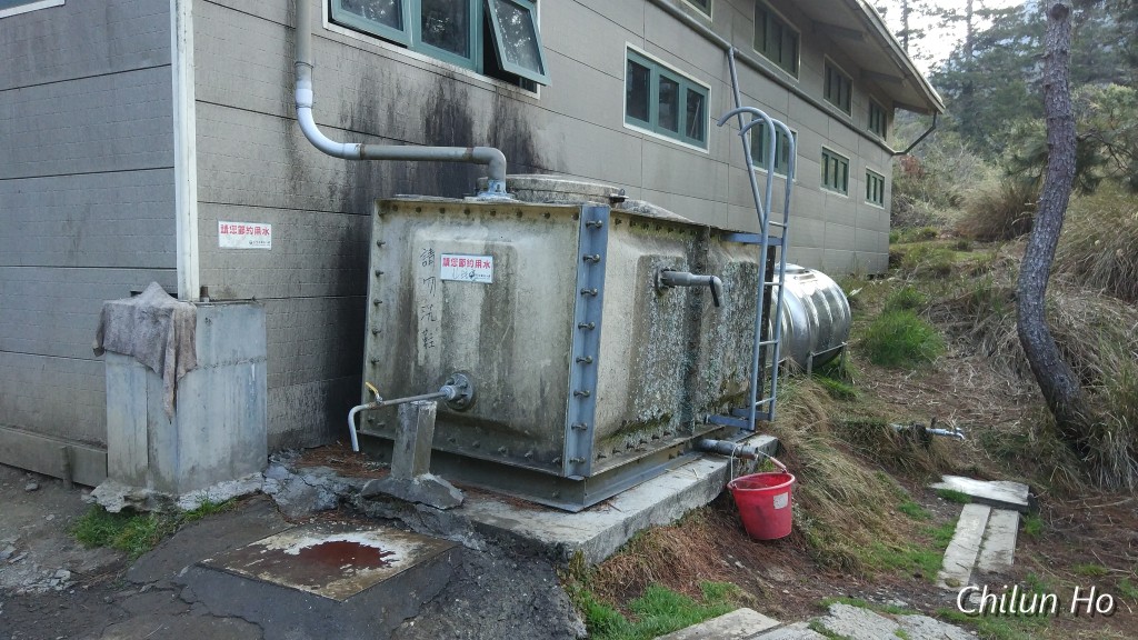 新雲稜山屋