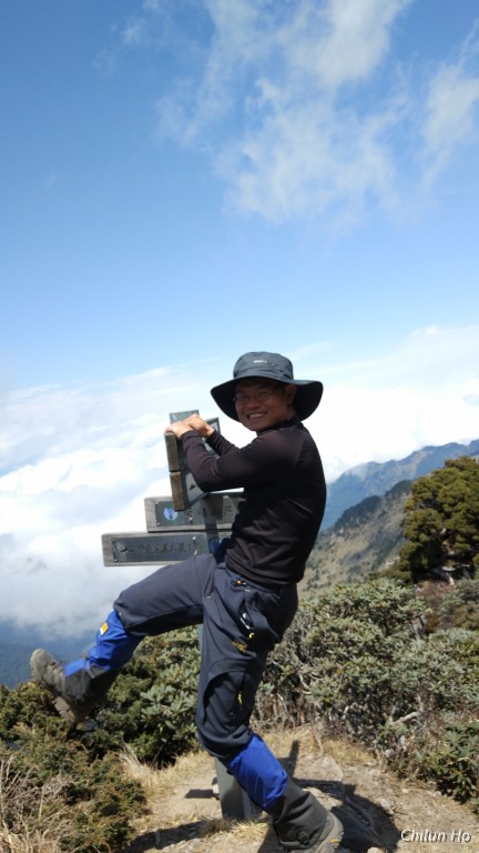南峰北壁下降路