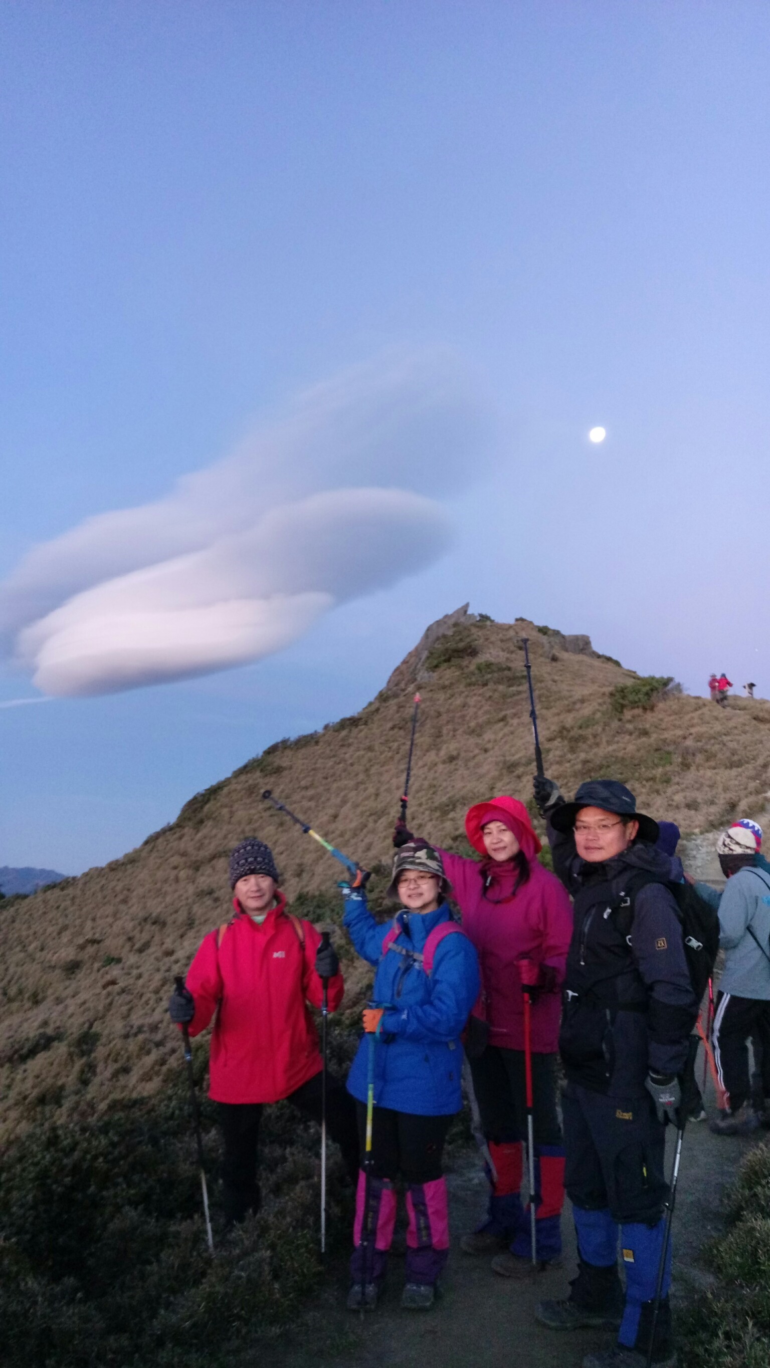 嘉明湖幸福團隊10人組（琇怡拍）_180503_0034