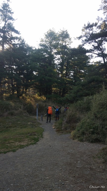 斷岩山登山路線