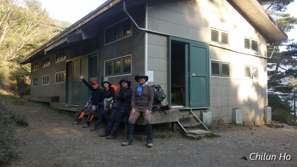 新雲稜山屋