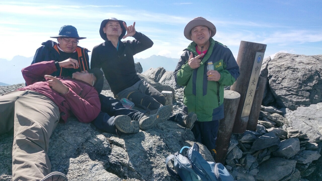 中央尖山2019.04.04-.08_190409_0093