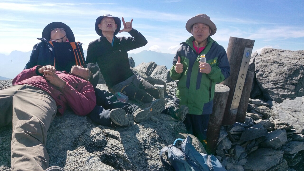 中央尖山2019.04.04-.08_190409_0094