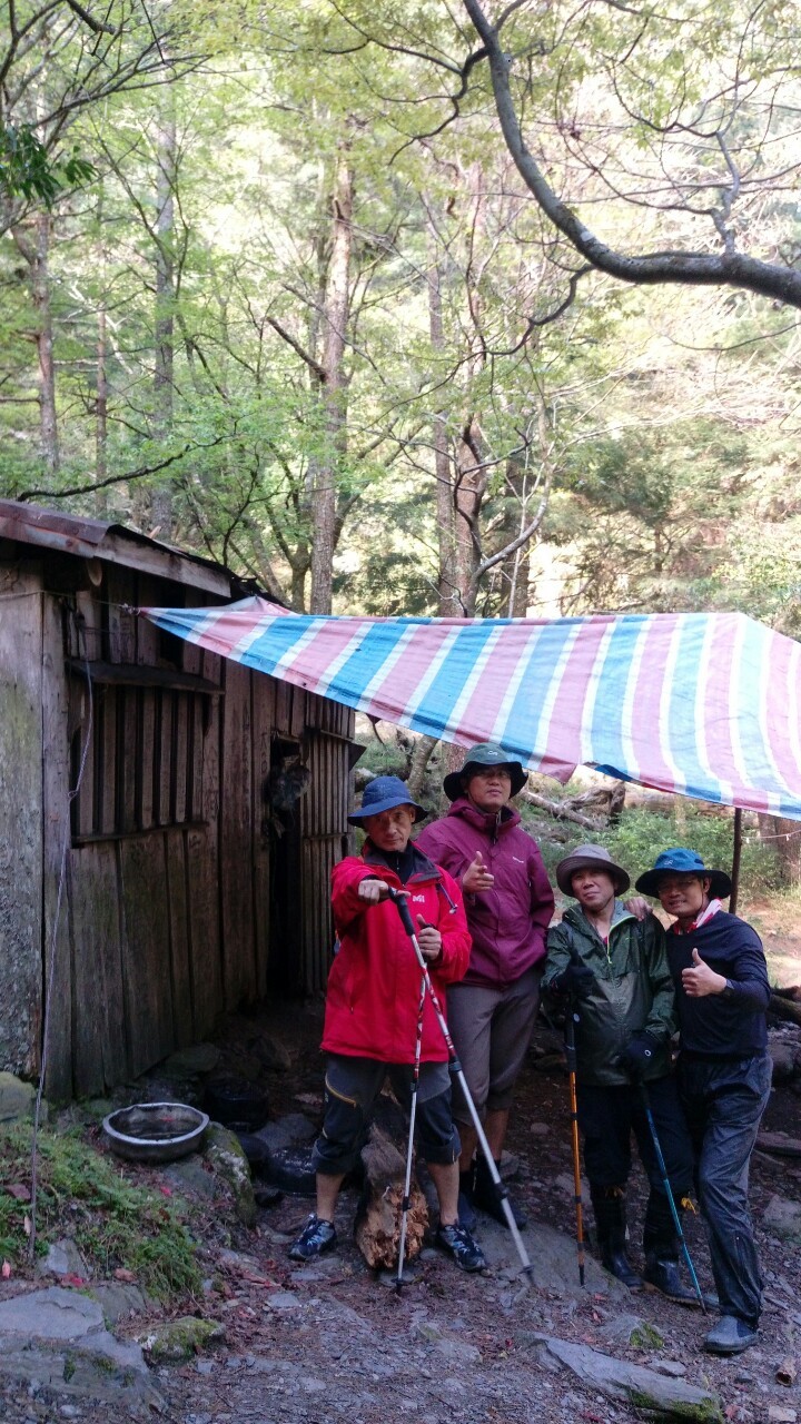 中央尖山2019.04.04-.08_190409_0109