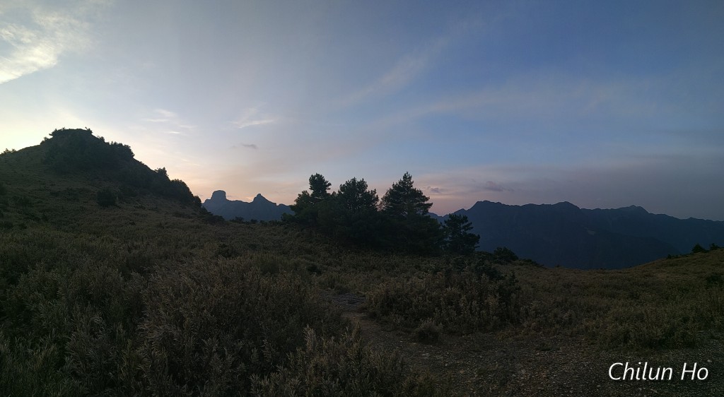 耶巴奧山路徑