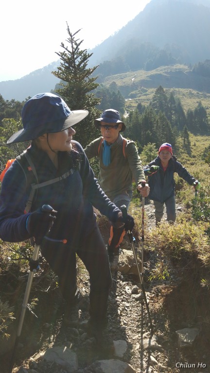 2019武陵四秀桃山山屋照片 2019/05/11