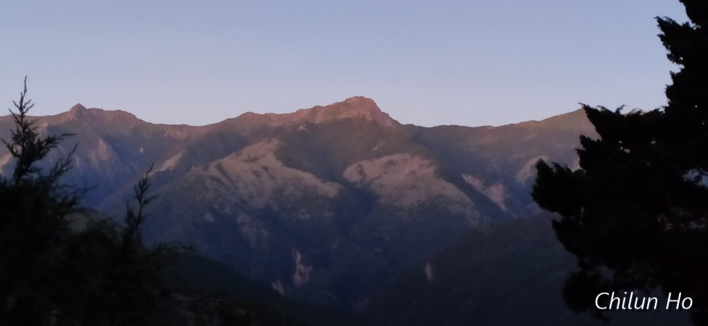 白洋金礦山屋