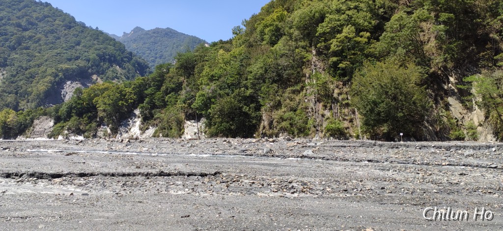 北溪山路徑