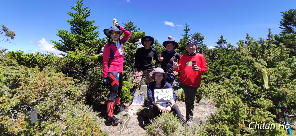 南玉山西北稜線