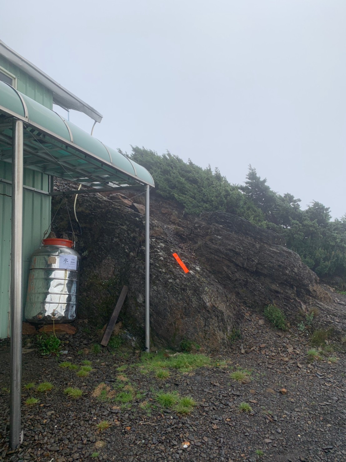 2020玉山主峰淒風苦雨登頂成功照片 2020/07/31
