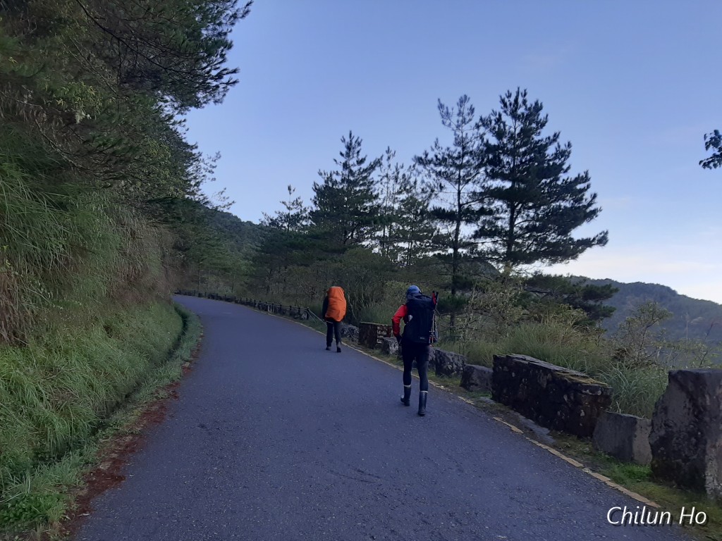 2020鹿山無止盡的路照片 2020/09/18